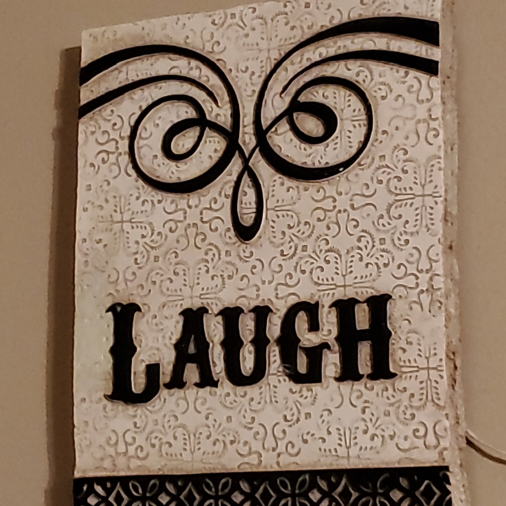Wall decor - Picture 2 of 2
